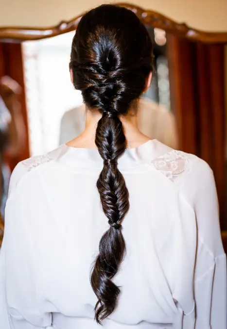peinado de novia con trenza de espiga en Jerez